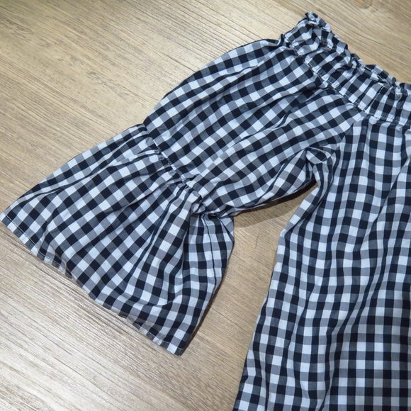 Abercrombie and Fitch Off-shoulder checkered top - Picture 7 of 10